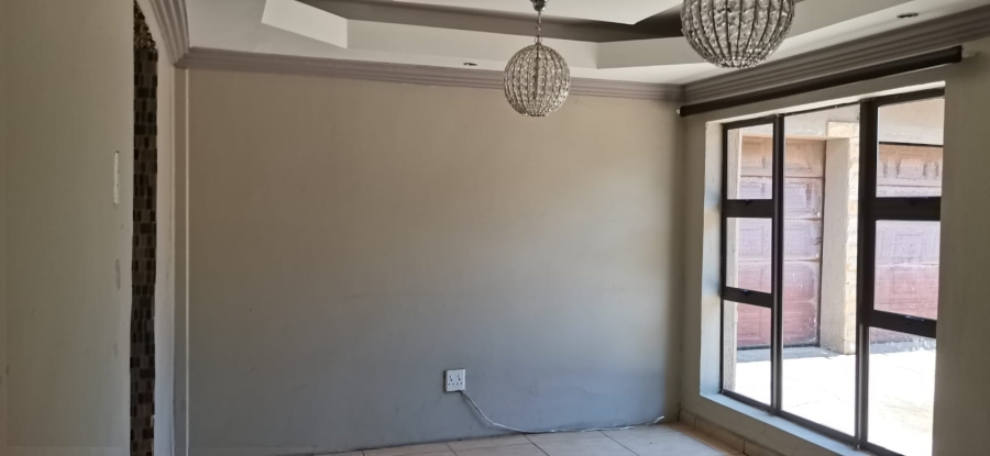 To Let 3 Bedroom Property for Rent in Riebeeckstad Free State